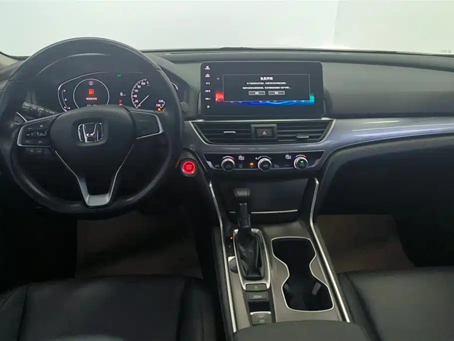 Honda Accord 2022 — фото 12