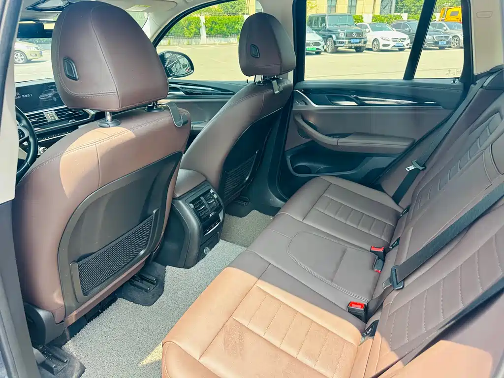 BMW X3 2019 — фото 10
