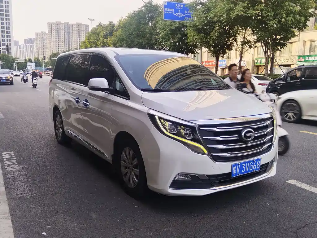 GAC Trumpchi M8 2019 — фото 1