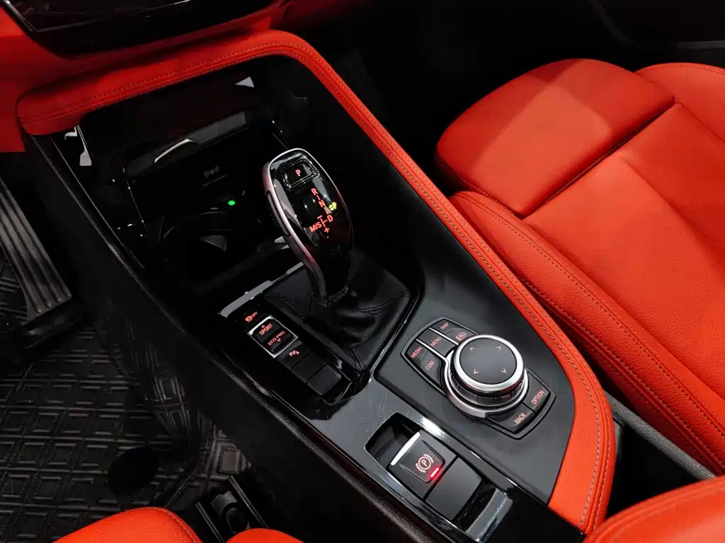 BMW X2 2021 — фото 11