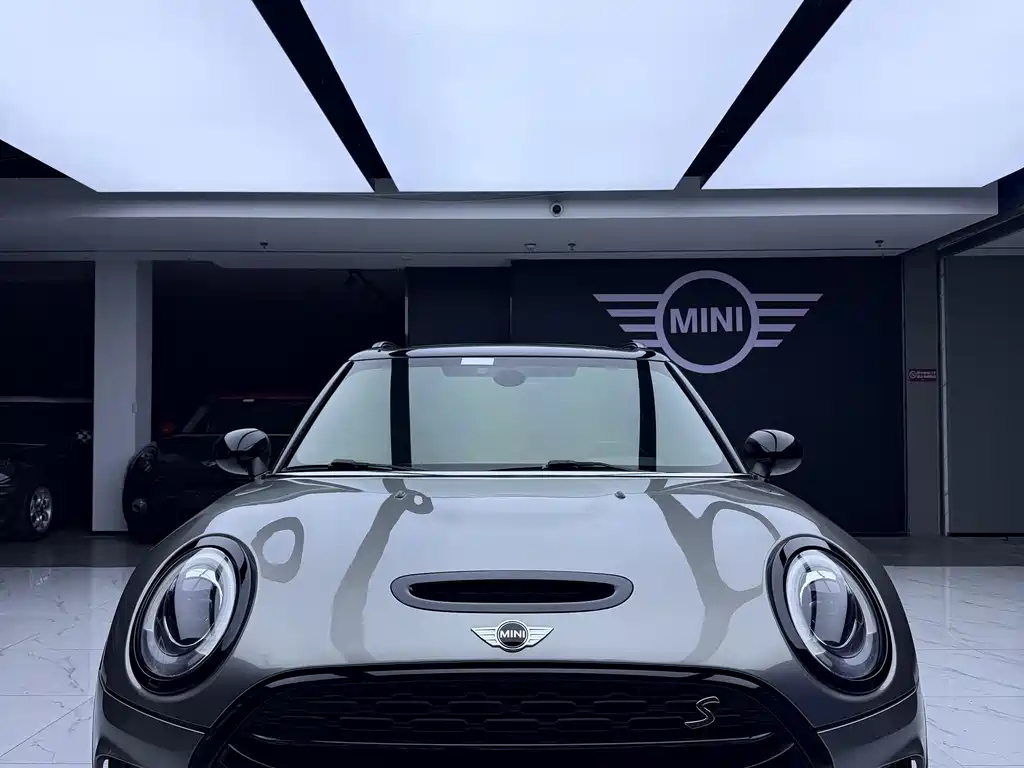 MINI Clubman 2016