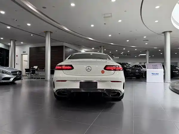 Mercedes-Benz E-Class 2023