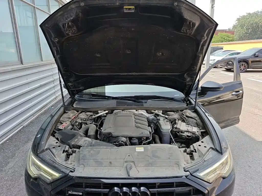 Audi A6L 2021 — фото 20