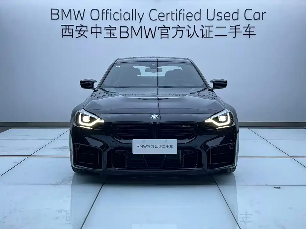 BMW M2 2025 — фото 2