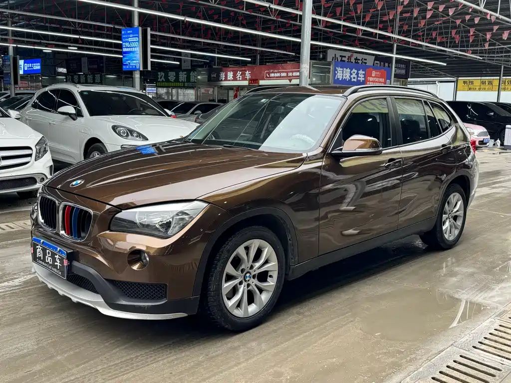BMW X1 2015 — фото 1