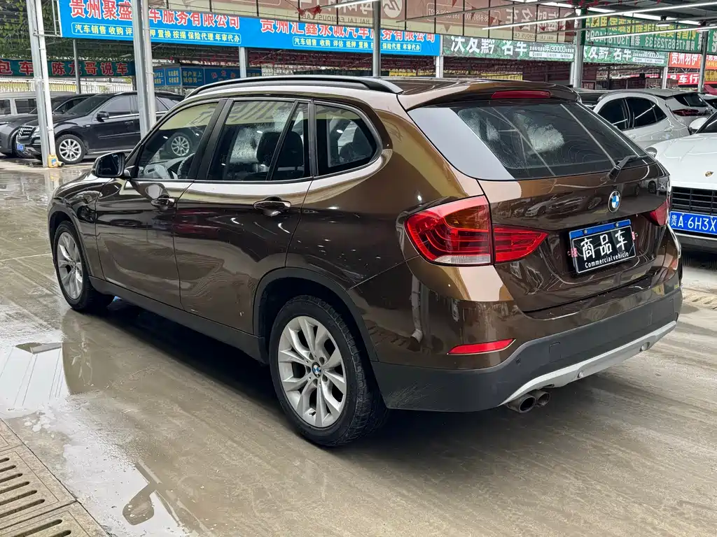 BMW X1 2015 — фото 15