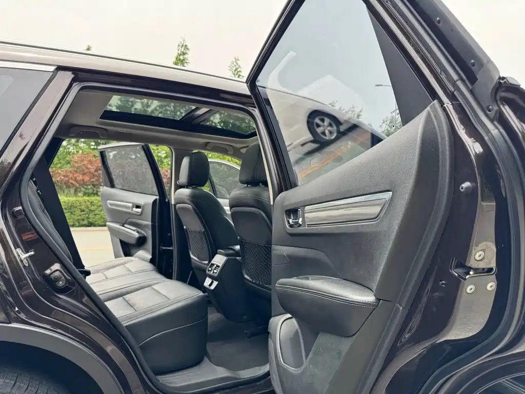 Renault Koleos 2017 — фото 16