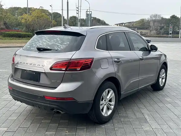 Borgward BX7 2017