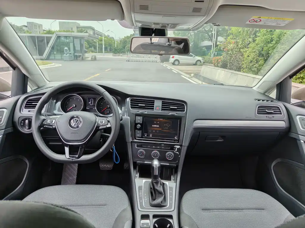Volkswagen Golf 2019