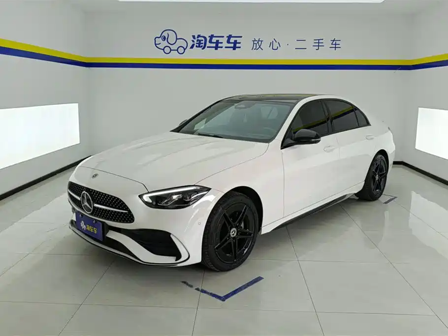 Mercedes-Benz C-Class 2024 — фото 1