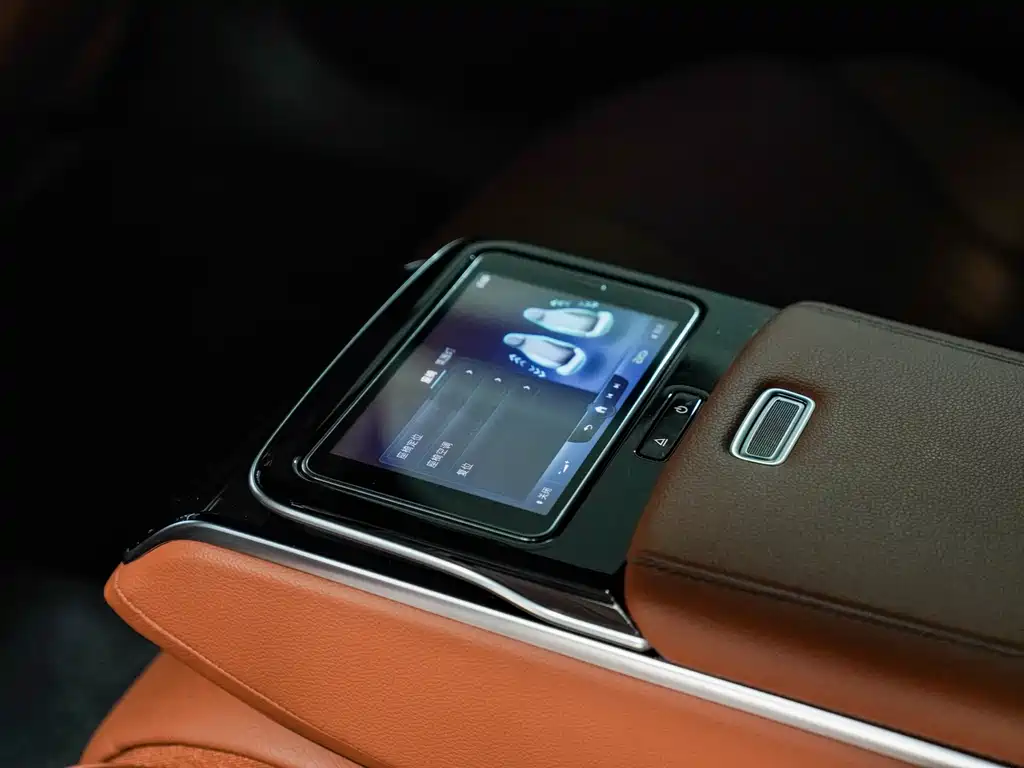 Mercedes-Benz S-Class 2023 — фото 22
