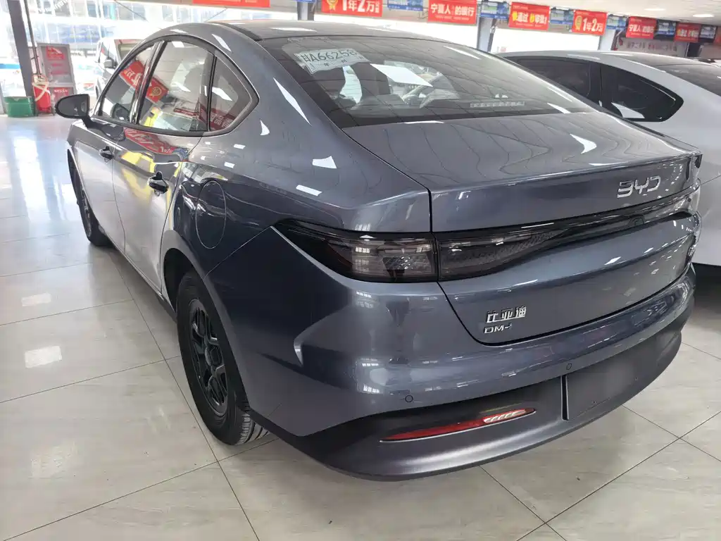 BYD Seal 05 DM-i 2026 — фото 11