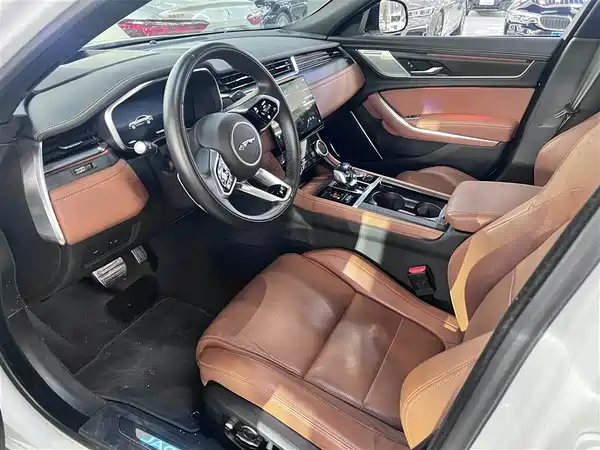 Jaguar XFL 2024