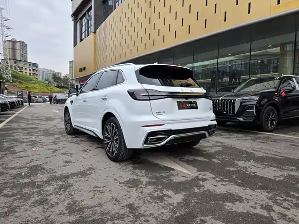 Hongqi HS5 2023