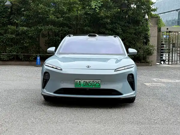 NIO ET5 2023