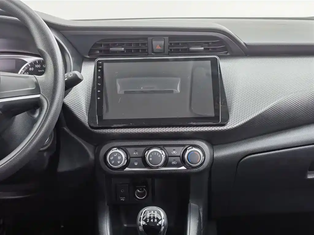 Nissan Kicks 2020 — фото 12