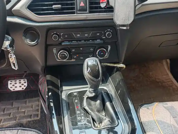 Dongfeng Scenery S560 2020