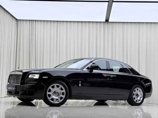 Rolls-Royce Ghost 2010