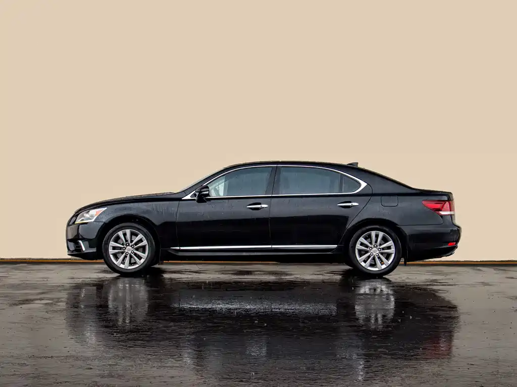Lexus LS 2015 — фото 2