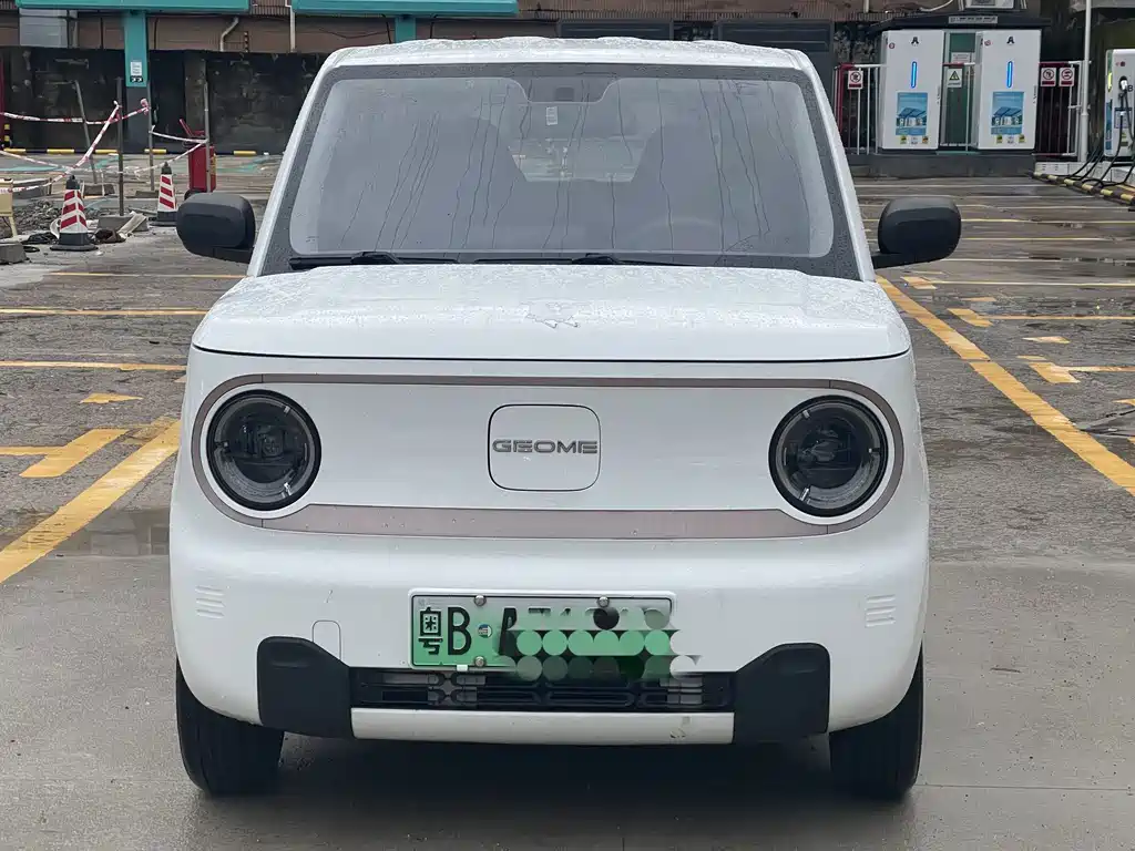 Geely Galaxy Panda 2023