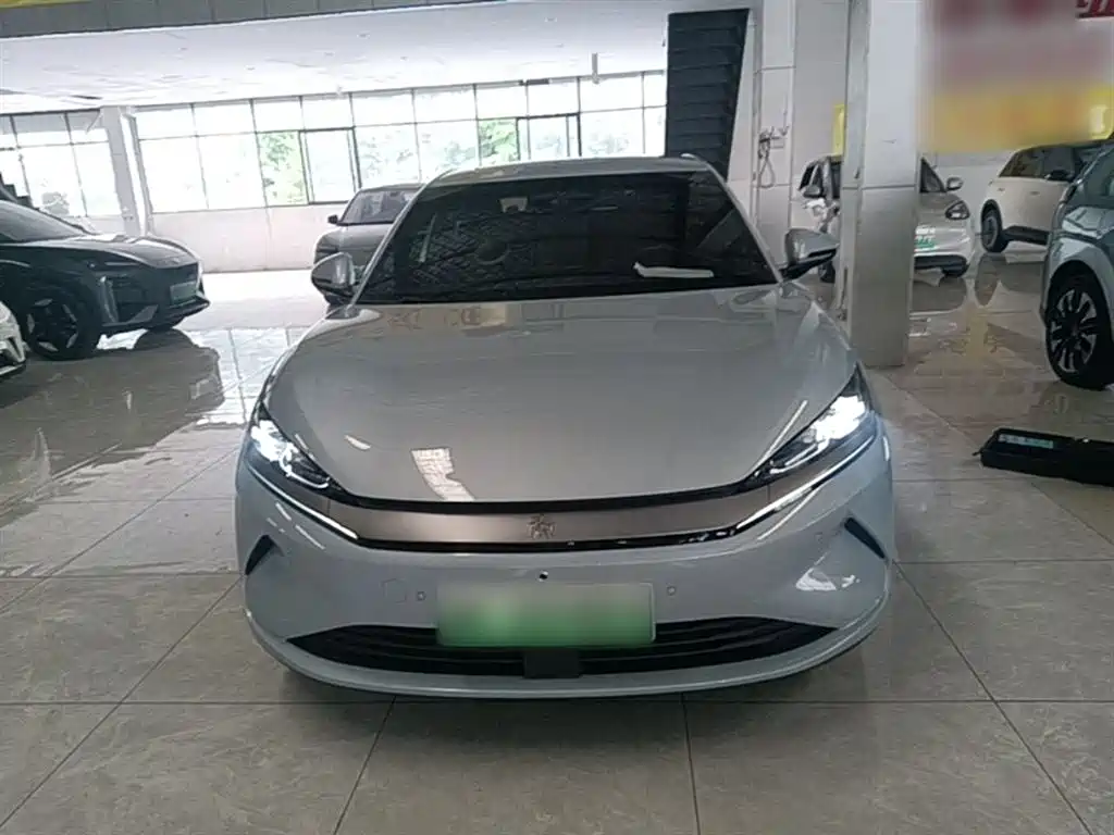 BYD Qin L 2025 — фото 3