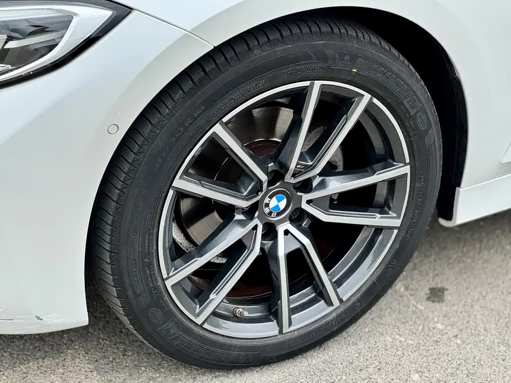 BMW 3 Series 2020 — фото 12