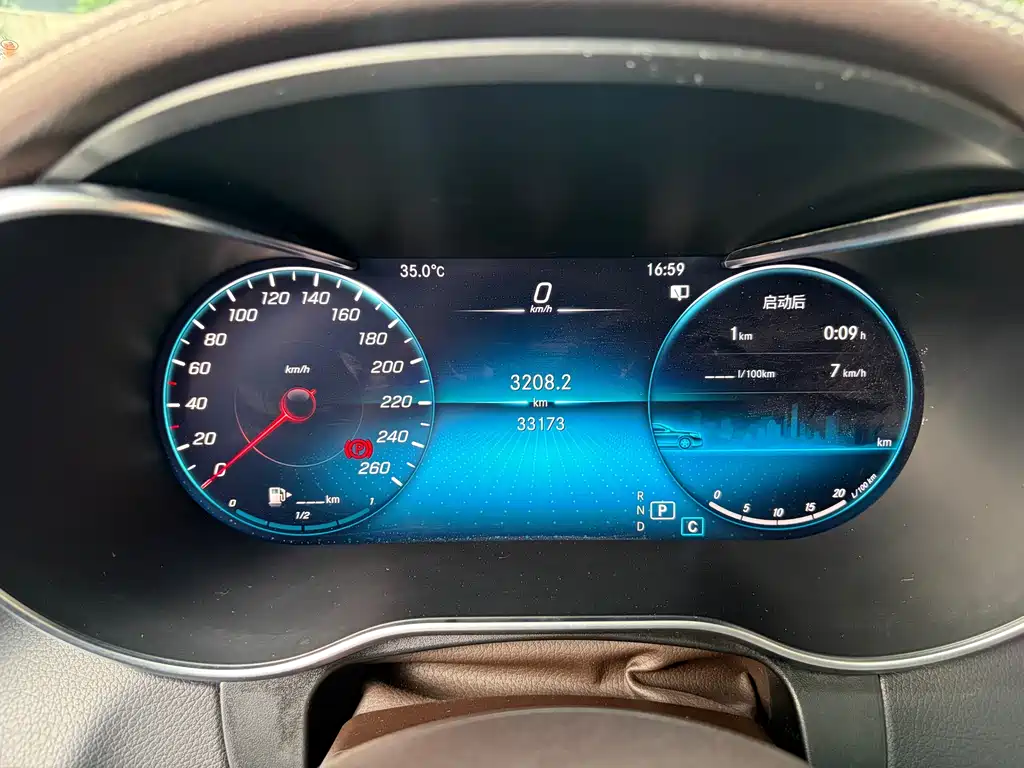 Mercedes-Benz GLC 2021 — фото 15