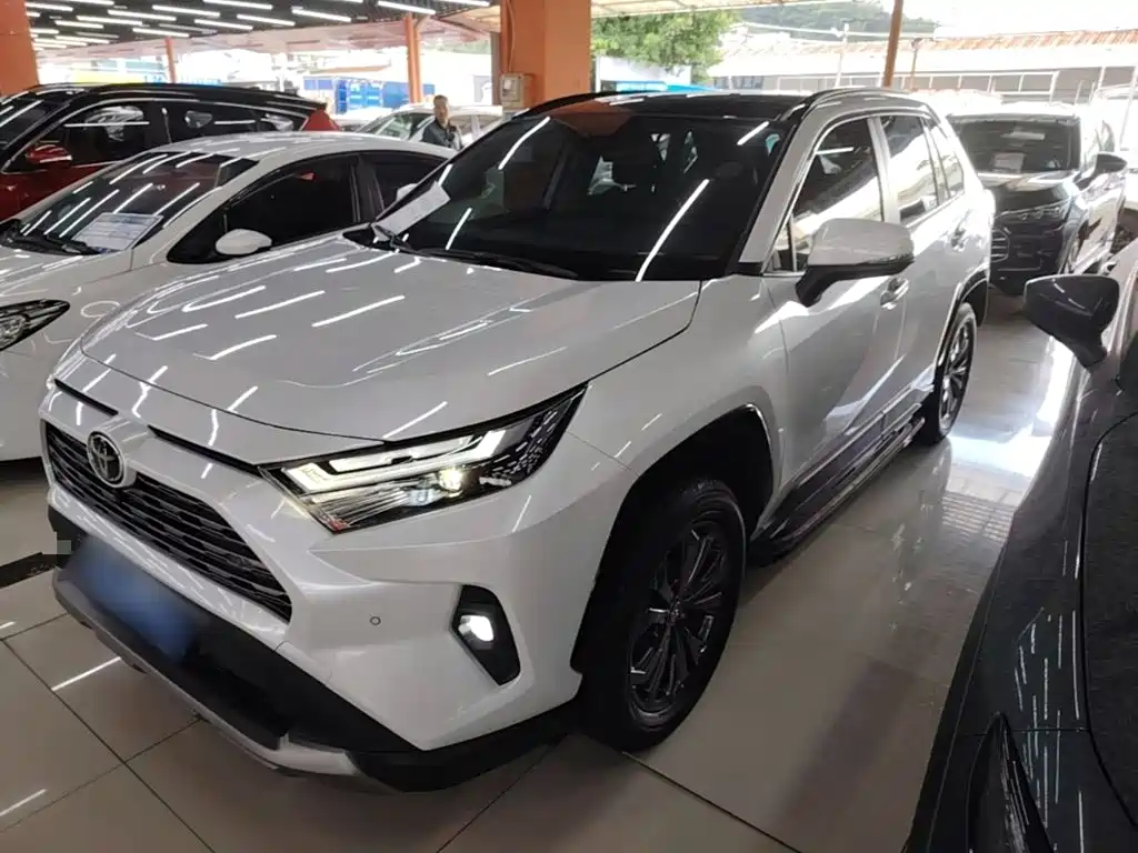 Toyota RAV4 2026