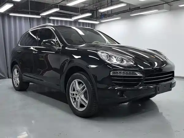 Porsche Cayenne 2011