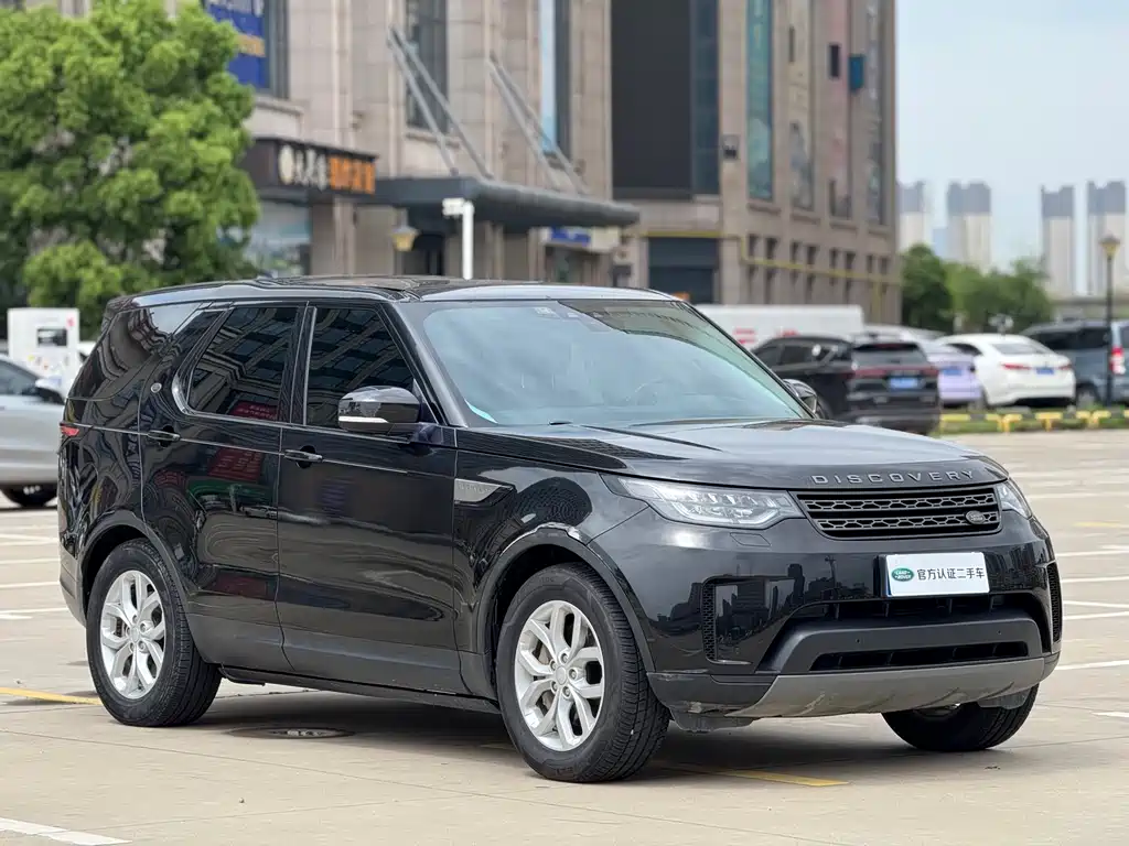 Land Rover Discovery 2018 — фото 3