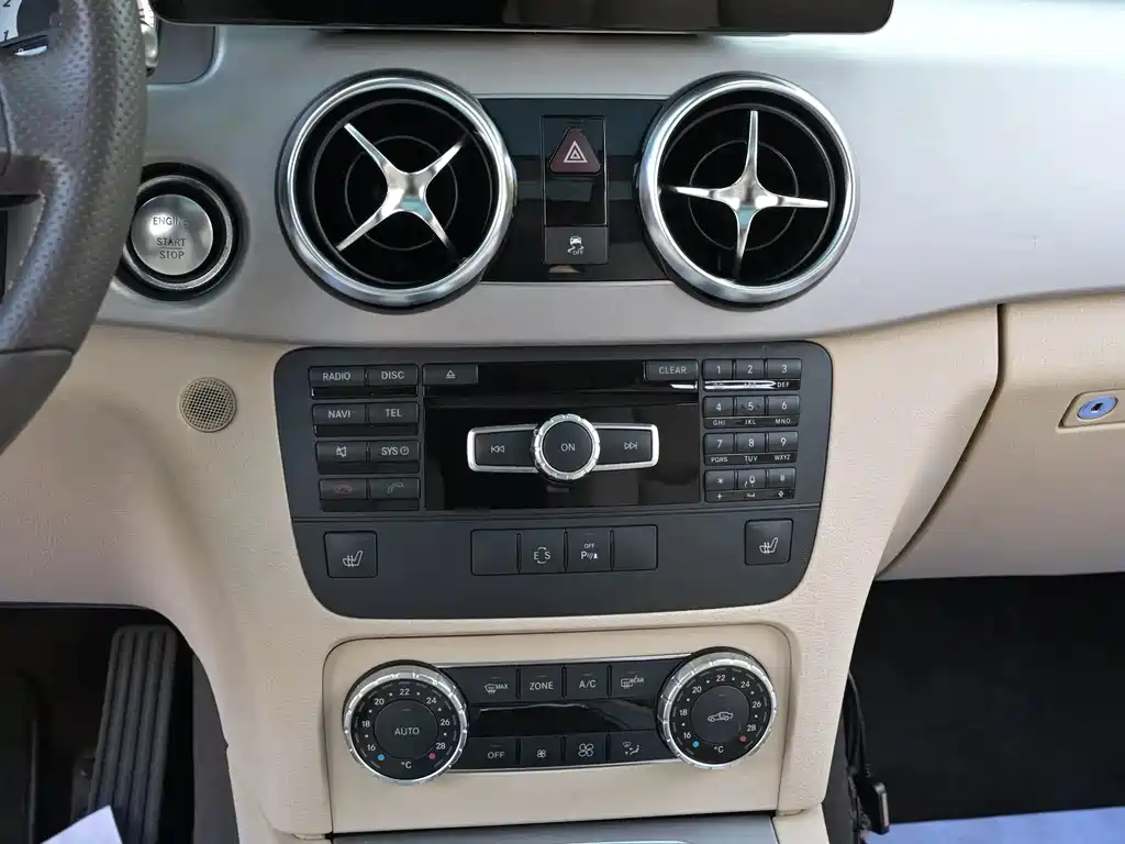Mercedes-Benz GLK-Class 2014 — фото 9