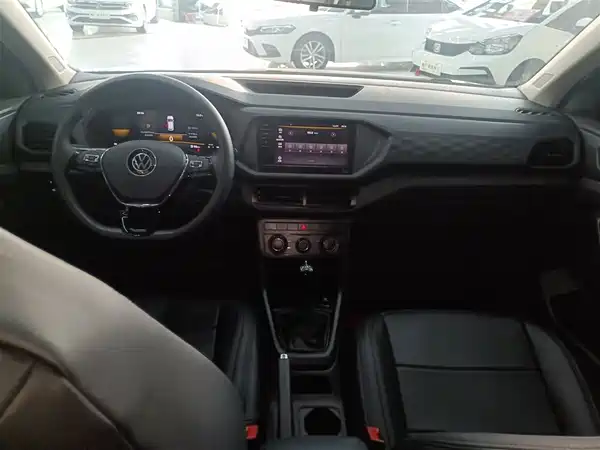 Volkswagen T-Cross 2023