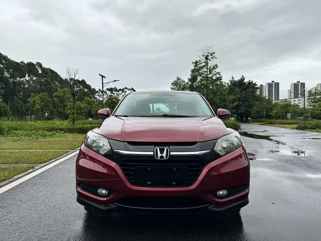 Honda Vezel 2015