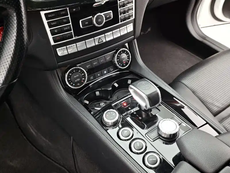 Mercedes-Benz CLS AMG 2013 — фото 10