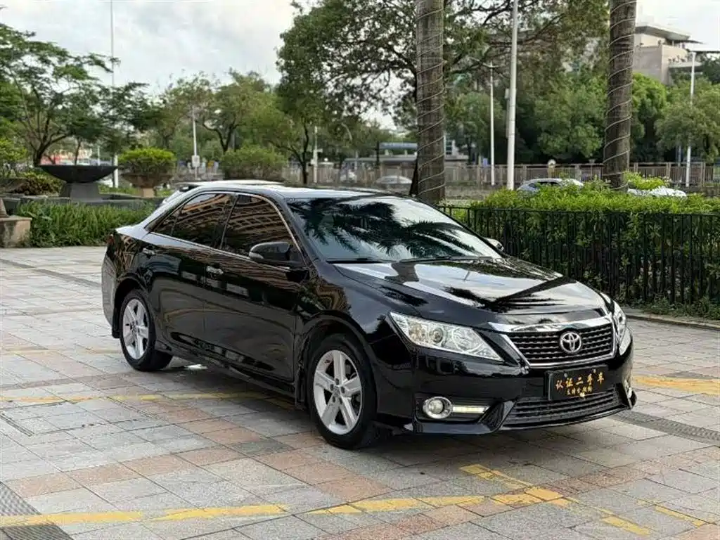 Toyota Camry 2014