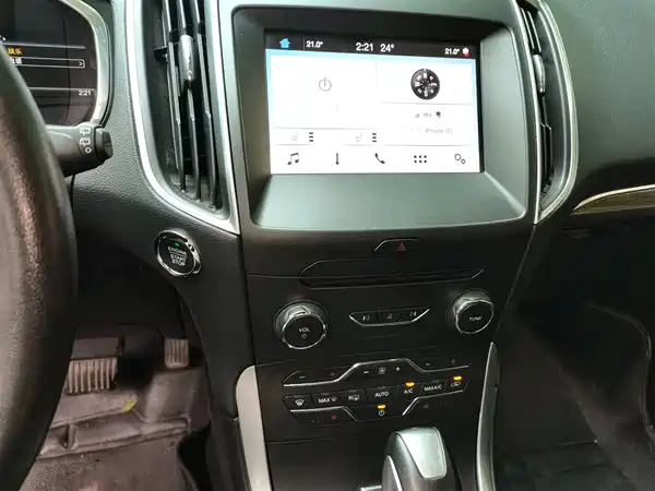 Ford Edge 2016