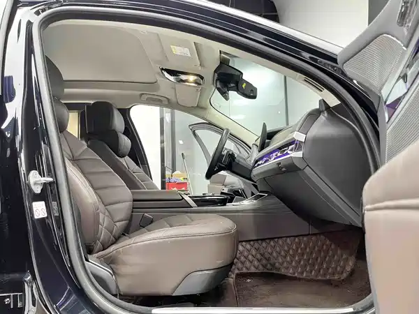 BMW 7 Series 2023