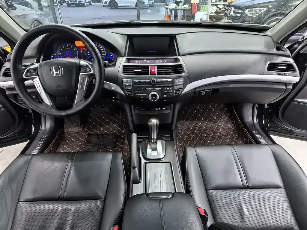 Honda Crosstour 2015 — фото 13
