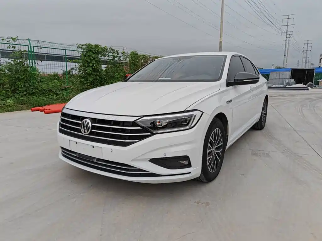 Volkswagen Sagitar 2021