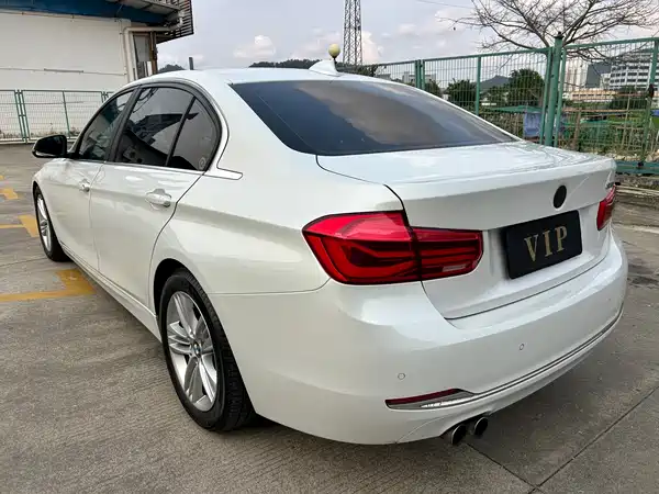 BMW 3 Series 2017