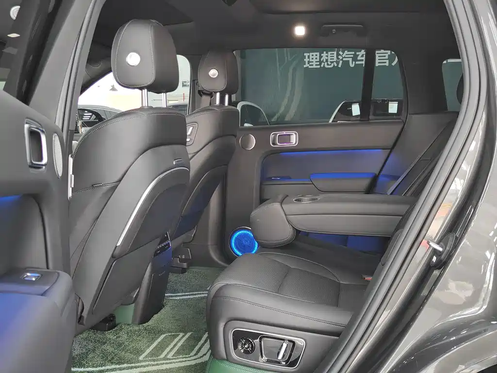 Li Auto L7 2024 — фото 3
