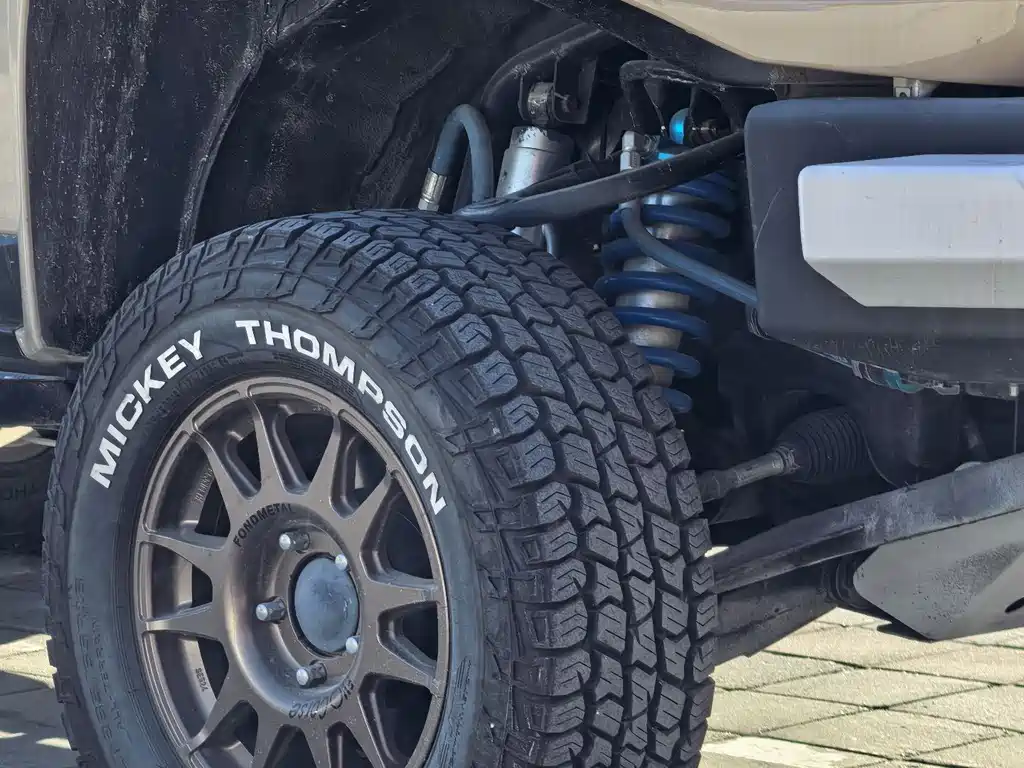 Toyota FJ Cruiser 2020 — фото 3
