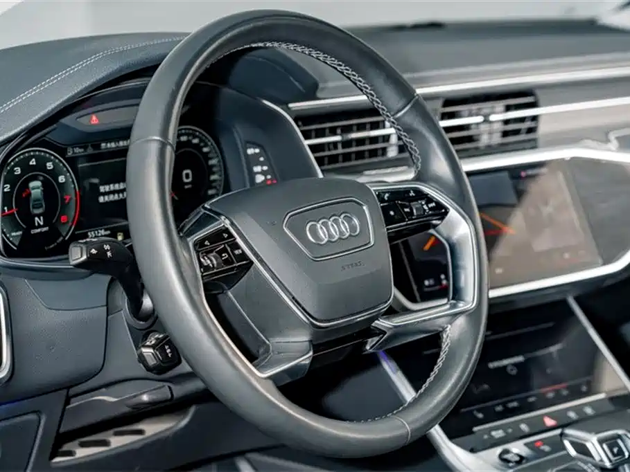 Audi A7L 2023 — фото 11
