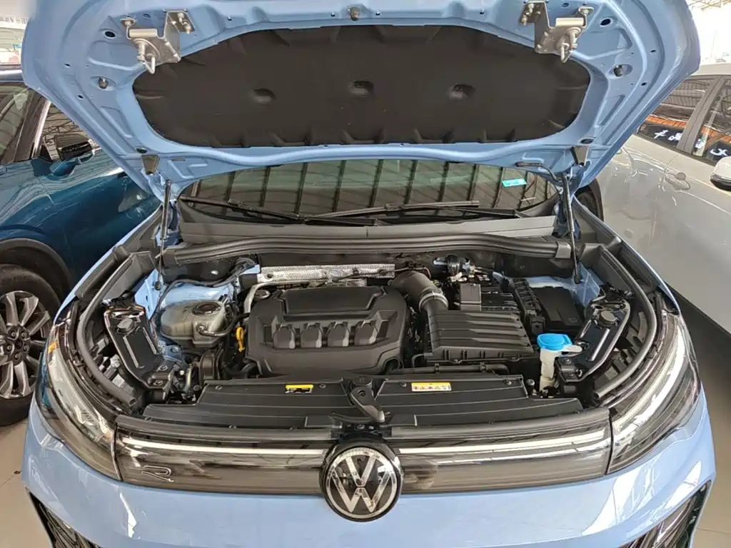 Volkswagen Tiguan L 2025 — фото 20