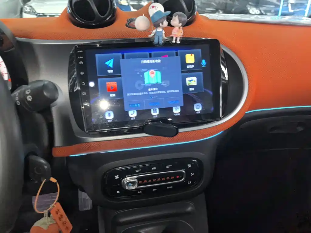 smart fortwo 2015 — фото 9