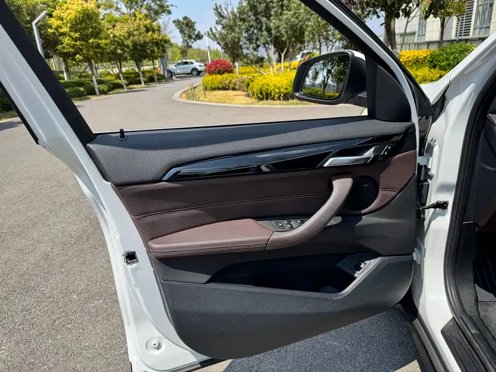 BMW X1 2020 — фото 26