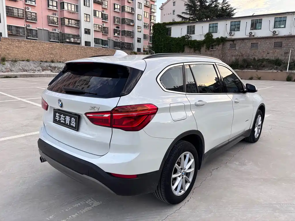 BMW X1 2017 — фото 7