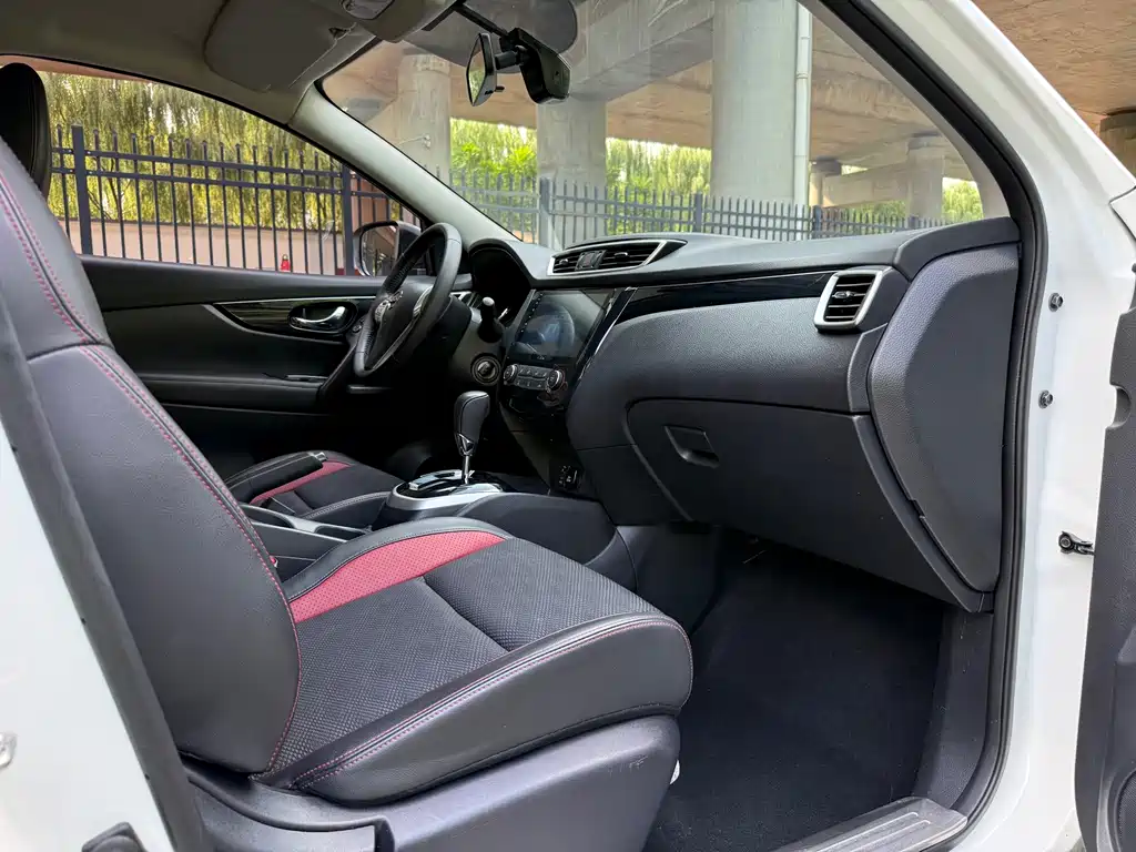 Nissan Qashqai 2018 — фото 9