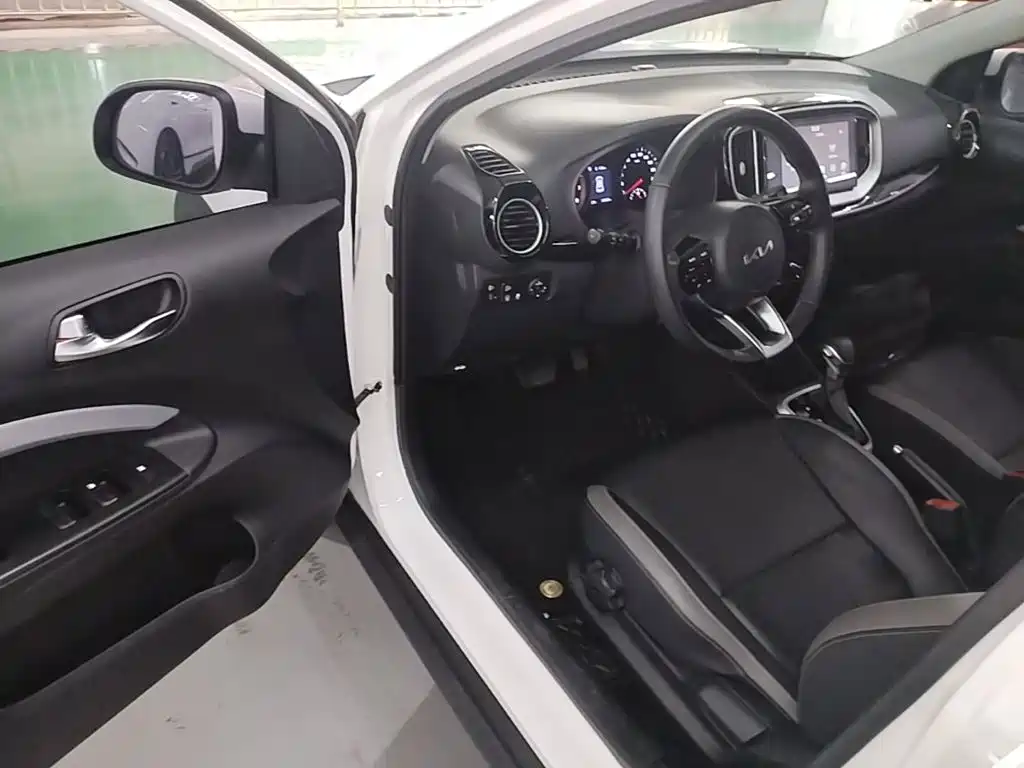 Kia KX1 2022 — фото 16