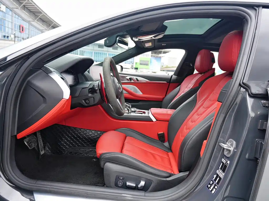 BMW 8 Series 2023